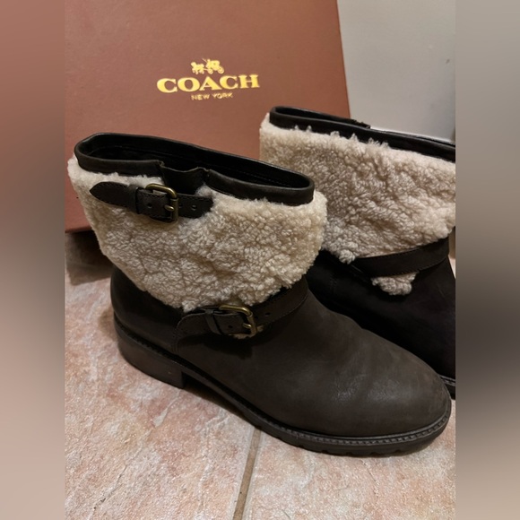 Coach boots - Picture 3 of 3